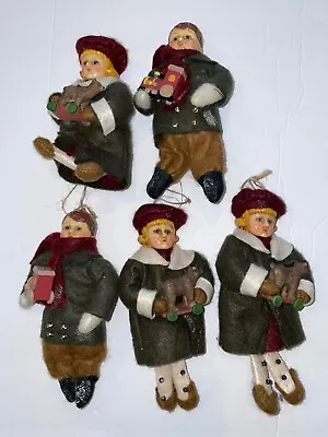 Hand Painted Resin CHRISTMAS CAROLER Ornament By Midwest Importers - 5.5  • $40