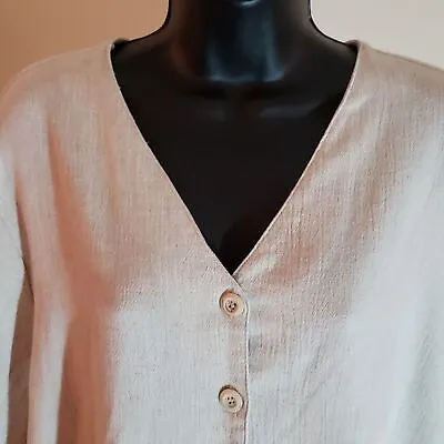 Erin London Womens Linen Shirt V-Neck Button Up Beachy Vintage Petite Size Large • $32.99