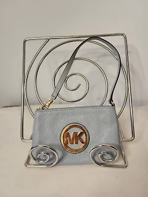 Michael Kors Wristlet Wallet Fulton Robins Egg Pebble Grain Leather Zip Wallet • $19