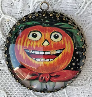 JOL GIRL Glass Dome PENDANT NECKLACE Vintage Halloween Card Jack O Lantern • $10.99