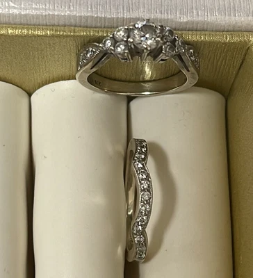 $1500 • Buy Zales Engagement & Wedding Band Set
