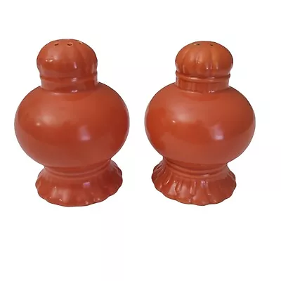 Pair Of Vintage Taylor Smith Vistosa USA Tangerine Orange Salt & Pepper Shakers • $25.72