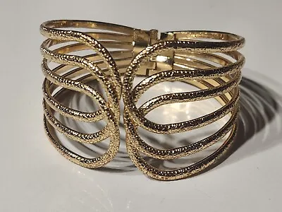 Vintage Gold Tone Largeopen Work Twist Hinged Cuff Bracelet 2 In Wide • $9