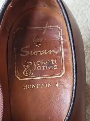 Swan CROCKETT AND JONES HONITON Mid Brown Leather Ladies Vintage Lace Up  Size 4 • £9.99