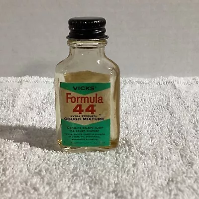 Vintage 1960s Vicks Formula 44 Cough Syrup Free Sample Glass Bottle & Cap .5 Oz • $9.50