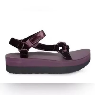 Teva Flatform Universal Velvet Women's Sandals Size 9 Platform Plum Purple Rare • $39