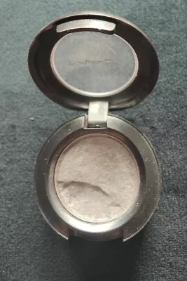 £0.99 • Buy MAC Eyeshadow Single - Electra
