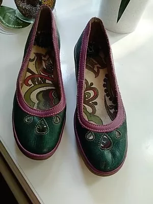 £15 • Buy Fly London Green/purple Cut Out Wedge Shoes 