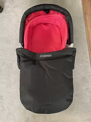 £25 • Buy Maxi Cosi Mura Carrycot + Accessories Tango Red