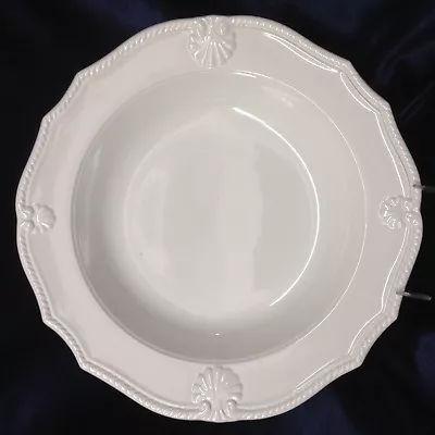 Mikasa South Hampton White 12 3/4  Pasta Serving Bowl Embossed Sea Shells • $67.49