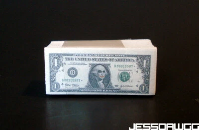 $12 • Buy 1/6 Stack Of Money The Joker Figure DX11 Dark Knight By Hot Toys Dollars Batman