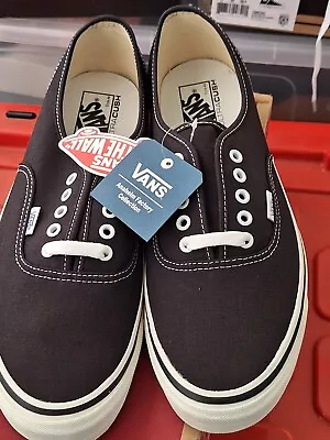 Black And White Authentic 44DXVans Sneakers • $50