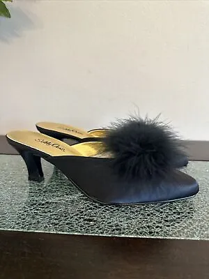 Vintage - Soley Yours Marabou Puff Pointed Toe Mules • $32.99