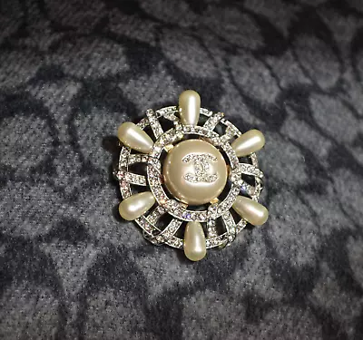 Chanel  Brooch With Pearls Crystals And CC Logo • $590