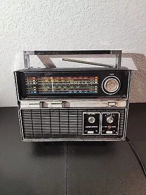 Vintage Century Mark IV Solid State Multi Band Radio AC Or Battery Powered • $25