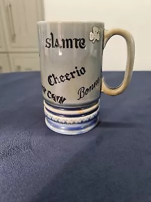 *MUSICAL BOTTOMS UP* CHIN CHIN Vintage  Irish Mug Tankard Shamrock Word Design  • £9.99