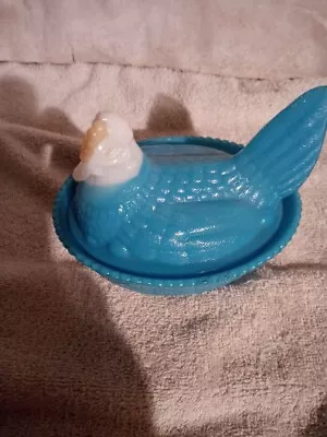 Vintage Blue White Chicken Hen  On A  Nest Split Tail Milkglass • $24.99