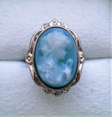 Vintage Solid Platinum PT900 Carved Green Agate Lady Cameo Cocktail Ring 8.5 G. • $950