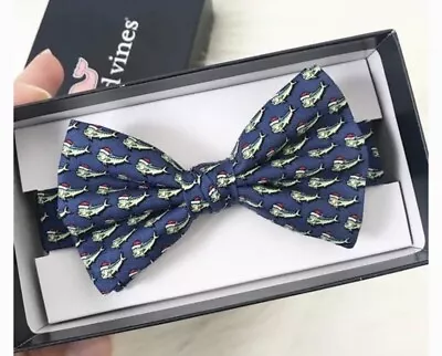 $14.99 • Buy Nwt Boy's Vineyard Vines Santa Whale Bow Tie Christmas Red