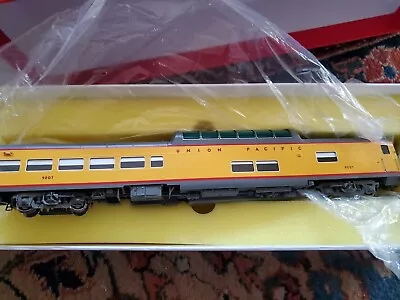 HO Scale Coach Yard Union Pacific Dome Passenger 9007 Acf 1380.1 #2230 • $599