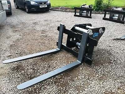 £1380 • Buy 13 Ton 20 Ton Dual Fitting Excavator Pallet Forks