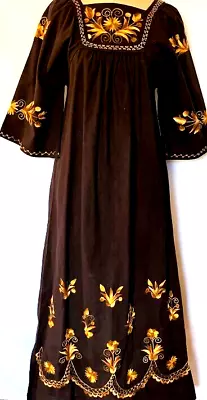 VTG Folklore Black Cotton Peasant Dress Hand-Embroidered Gold Flowers  Oaxacan • $50