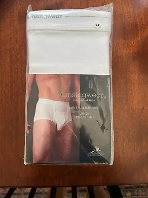 MUNSINGWEAR KANGAROO POUCH MENS WHITE BRIEFS ( 2 Pack ) ...Size 44 • $14.95