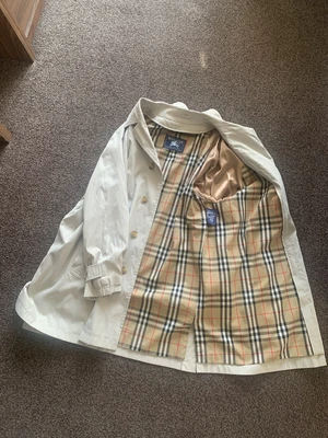 £161 • Buy Vintage Men’s Burberry Jacket/Trench Coat And Zip-In Fleece Lining XXL