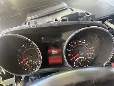 $299 • Buy Holden VF SSV Redline Dash Instrument Cluster 58000 Kms