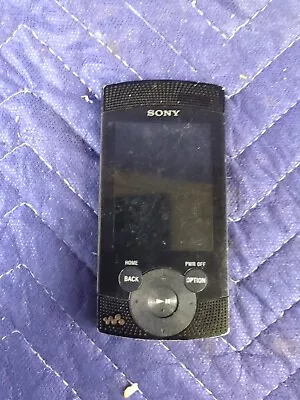 Sony Walkman NWZ-S545 - Untested Parts Only • $9.99