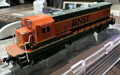 Atlas N Scale #49733 B23-7 DCC Ready Locomotive BNSF #4231 • $99.99