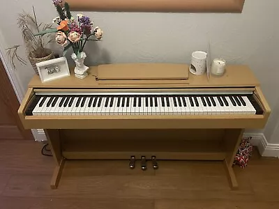 Yamaha Arius YDP-140 Digital Piano - Light Oak - Excellent Condition • £499