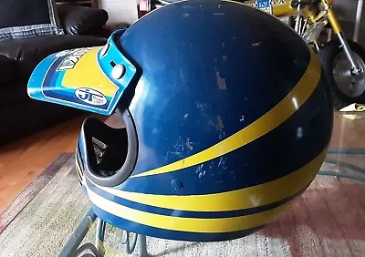 VIntage Bell Moto 3 Motorcycle Helmet W/Visor • $119