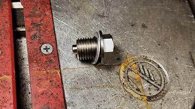 $26.99 • Buy 14mm MAGNETIC OIL DRAIN PLUG @ YAMAHA V-STAR XVS 1100 950 1300 650 STRYKER M14