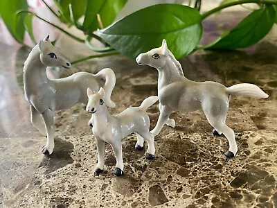 Set Of 3 Vintage Miniature HORSE Ceramic Figurines Mare Stallion Foal Light Gray • $18.99