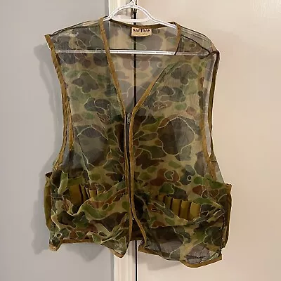 Vintage SafTbak Camo Hunting Vest With Attached Game Pouch Large USA Made Zip • $19.99