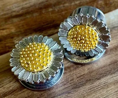 PAIR Daisy Flower Steel Screw Fit Tunnels Plugs Gauges Earlets Body Jewelry • $14.95