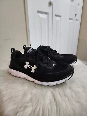 Women's Under Armour Charged Assert Black & White Running Shoes Sneaker Size 8.5 • $25