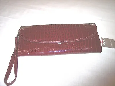Ladies Wallet/ Strap Brown Croc  Mundi Clutch Wallet  9  X 4   • $5