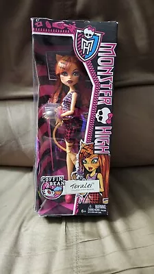 New Monster Coffin Bean Toralei Doll Mattel 2013  • $45