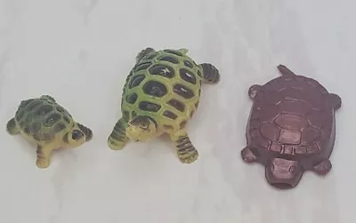 Vintage Lot Plastic Mini Turtles Hong Kong 2 Green & 1 Dark Brown Blow Mold • $11.95