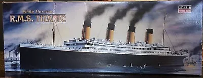 1998 Minicraft  R.M.S. Titanic 1/350 Scale Plastic Model Kit #11312 • $89.99