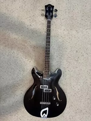 Guild Starfire I Bass Guitar - Vintage Walnut • $398