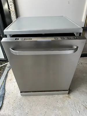 KENWOOD KDW60X16 Dishwasher - Silver • £50