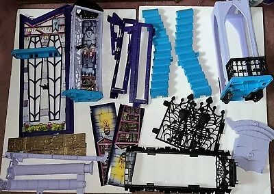 Monster High Deadluxe High School Castle Deluxe Playset Parts • $90