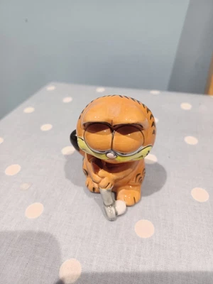 £7 • Buy Vintage 1978, Ceramic, Garfield {The Cat} Playing Golf Ornament / Figure