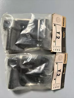 1 Pair Yakima  Roof Rack Fit Clips Y2 New Sealed #1202 • $30