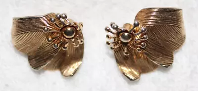 Earrings Coro SIGNED Gold Tone Layered Flowers Clip-on VINTAGE 1950s Estate RARE • $11.50