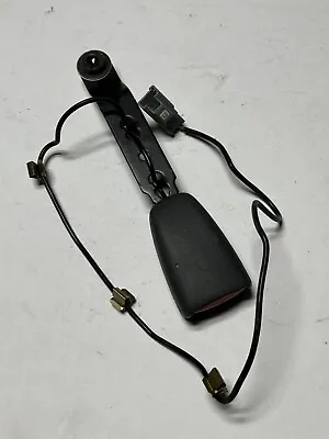 98 - 14 Volvo S60 S70 S80 V70 V70 XC XC90 Front Seat Belt Receiver Left OR Right • $37