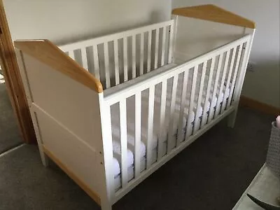 Mamas And Papas Savanna Cot Bed And Mattress  Mattress Size 70x140cm Used • £15